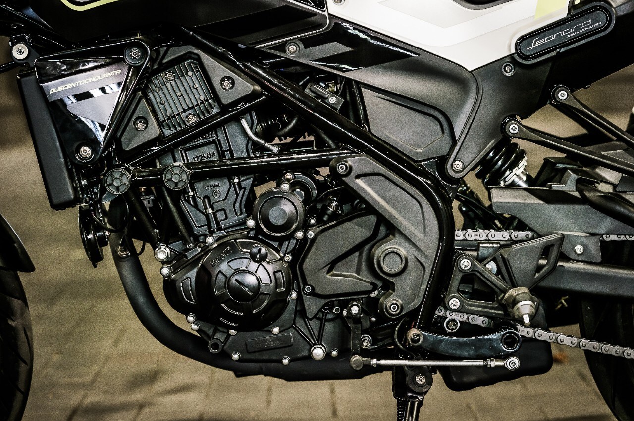 Benelli Leoncino 250, tentazione forte