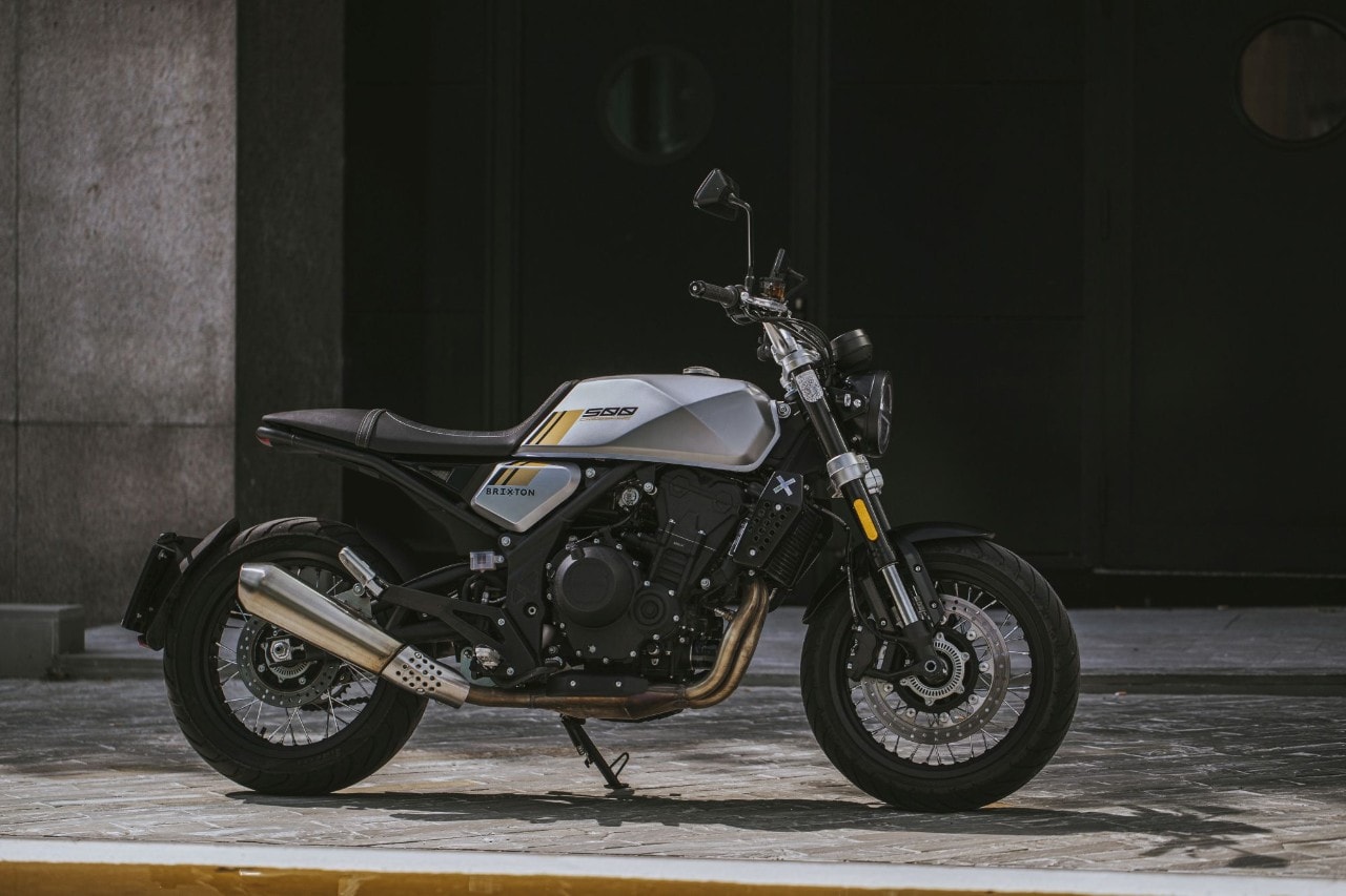 Brixton Crossfire 500 vs Husqvarna Svartpilen 401