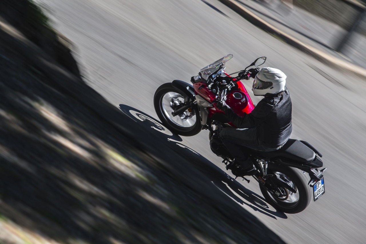 Honda CB500X: crossover in tutto e per tutto