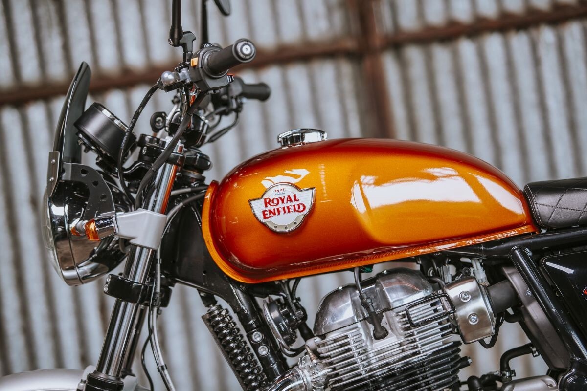 Royal Enfield INTERCEPTOR 650: il più puro stile sixties