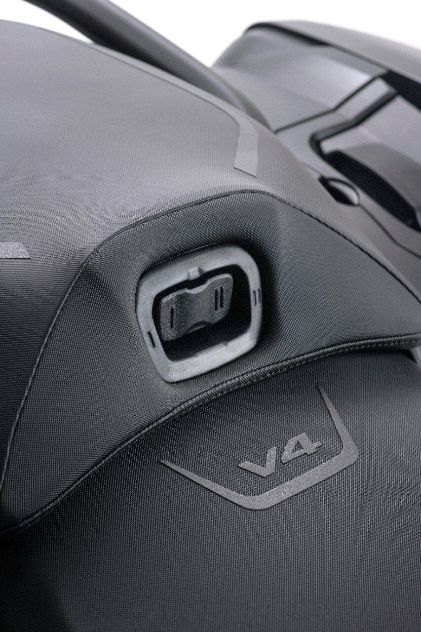 Comparativa BMW R 1250 GS Adventure, Ducati Multistrada V4 S: le crossover premium