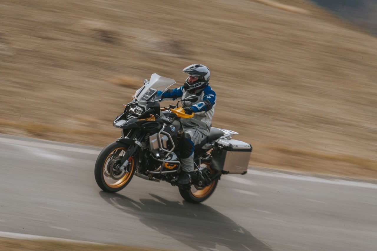 Comparativa BMW R 1250 GS Adventure, Ducati Multistrada V4 S: le crossover premium