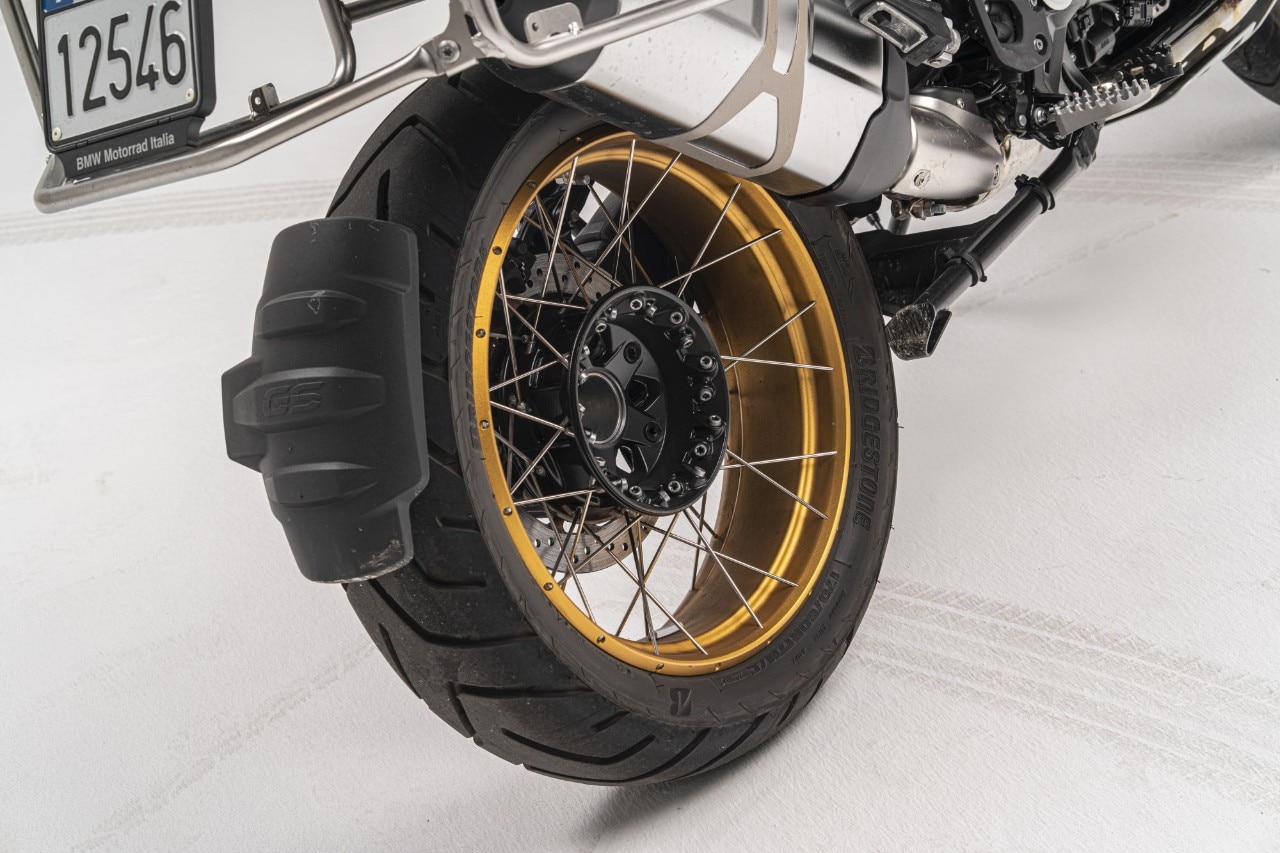 Comparativa BMW R 1250 GS Adventure, Ducati Multistrada V4 S: le crossover premium