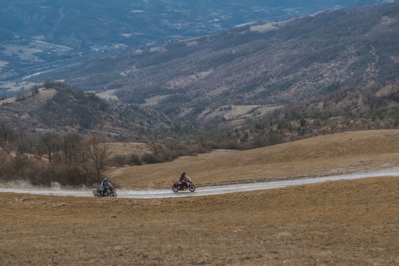 Comparativa BMW R 1250 GS Adventure, Ducati Multistrada V4 S: le crossover premium