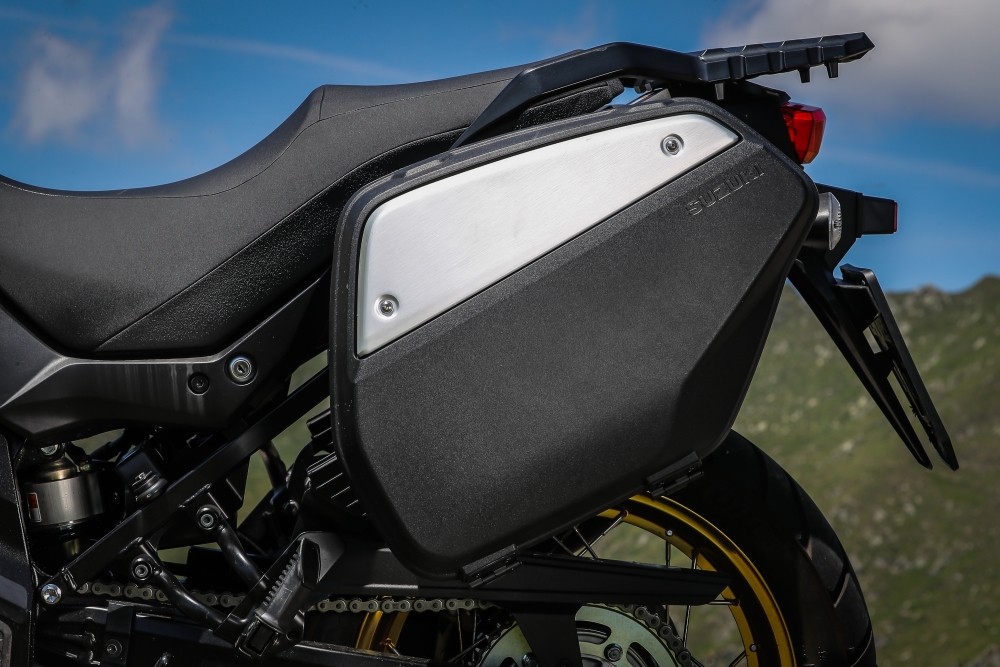 Comparativa Crossover: Yamaha Tracer 700 vs Kawasaki Versys 650 vs Suzuki V-Strom 650 XT