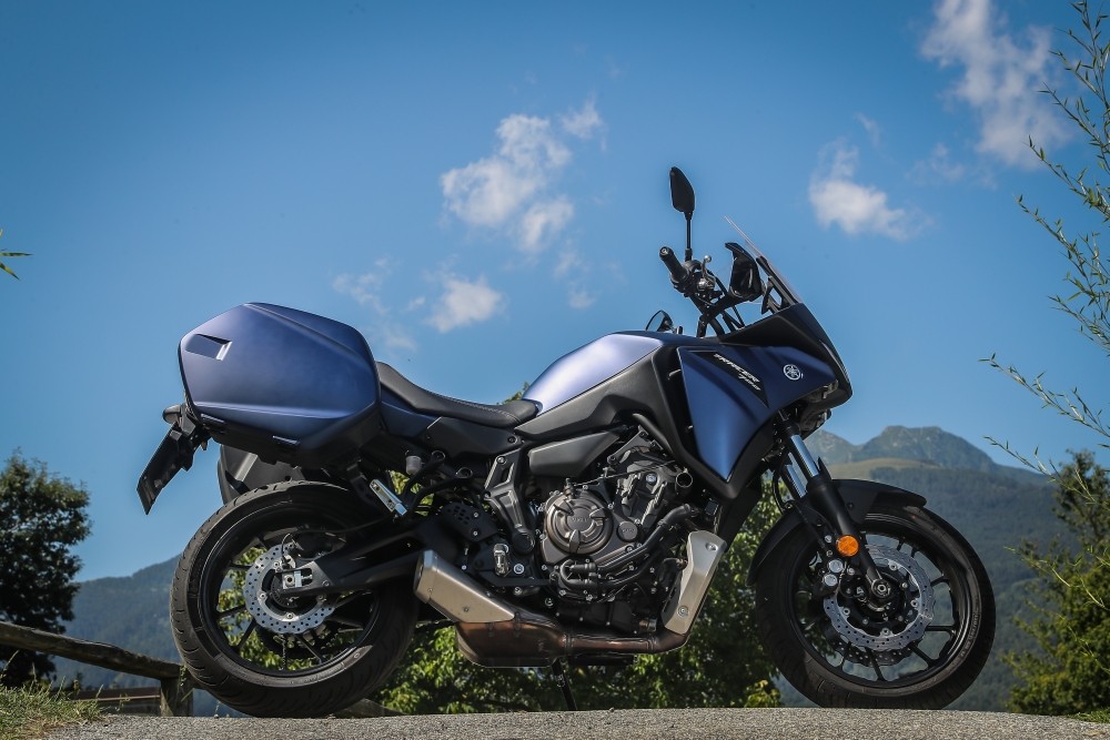 Comparativa Crossover: Yamaha Tracer 700 vs Kawasaki Versys 650 vs Suzuki V-Strom 650 XT