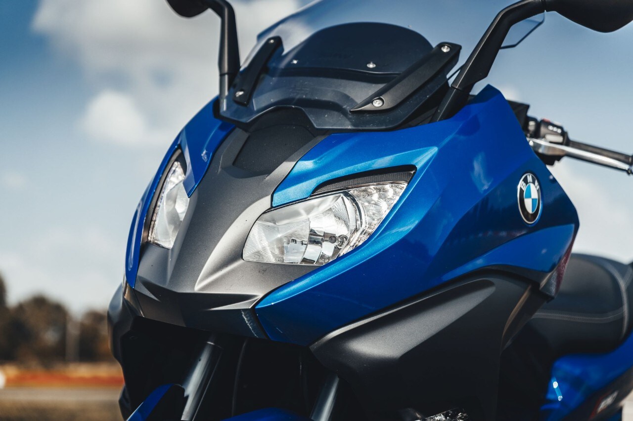 BMW C 650 Sport, Kymco AK 550, Yamaha TMAX 560 Tech Max: over the TOP!