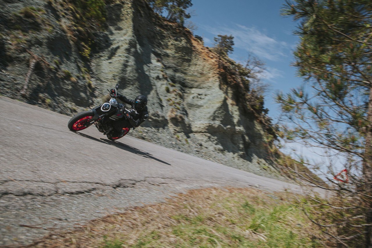 Ducati Monster, Yamaha MT-09 SP: compagne di giochi