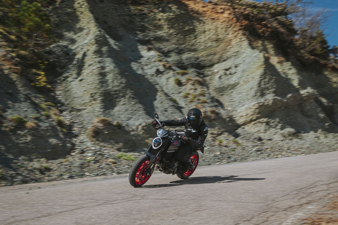 Ducati Monster, Yamaha MT-09 SP: compagne di giochi