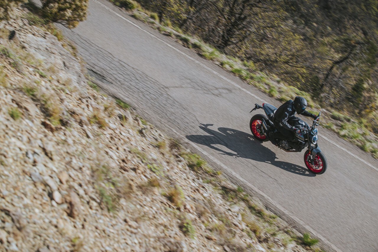 Ducati Monster, Yamaha MT-09 SP: compagne di giochi