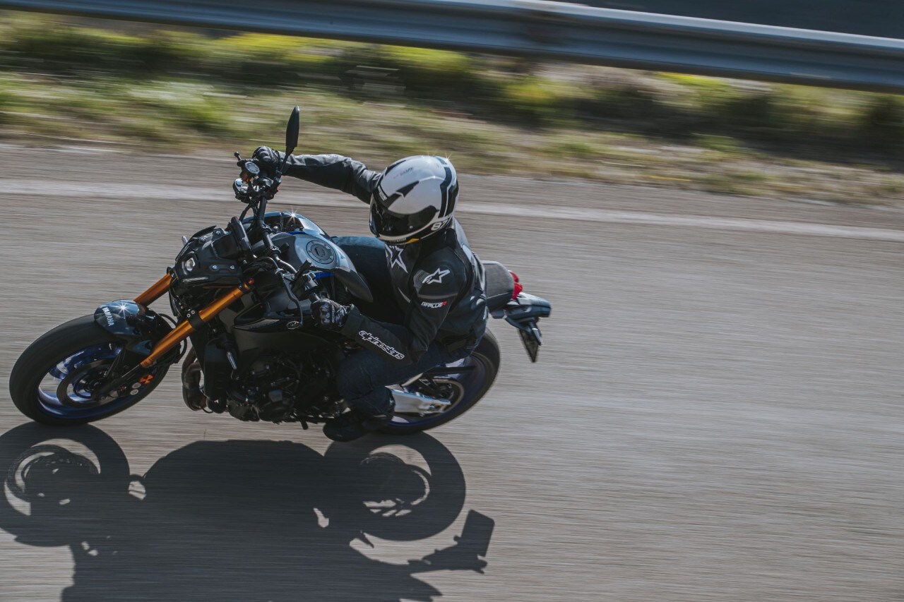 Ducati Monster, Yamaha MT-09 SP: compagne di giochi