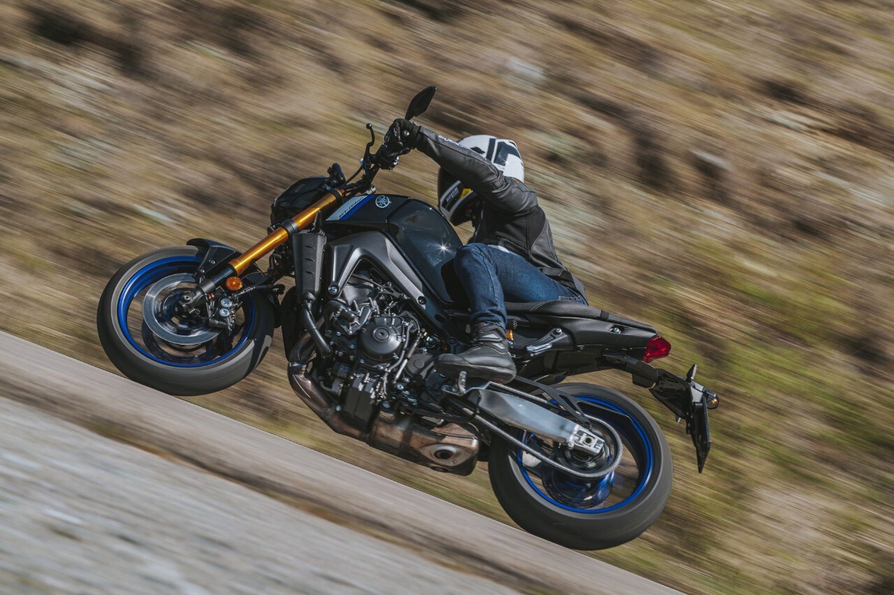 Ducati Monster, Yamaha MT-09 SP: compagne di giochi