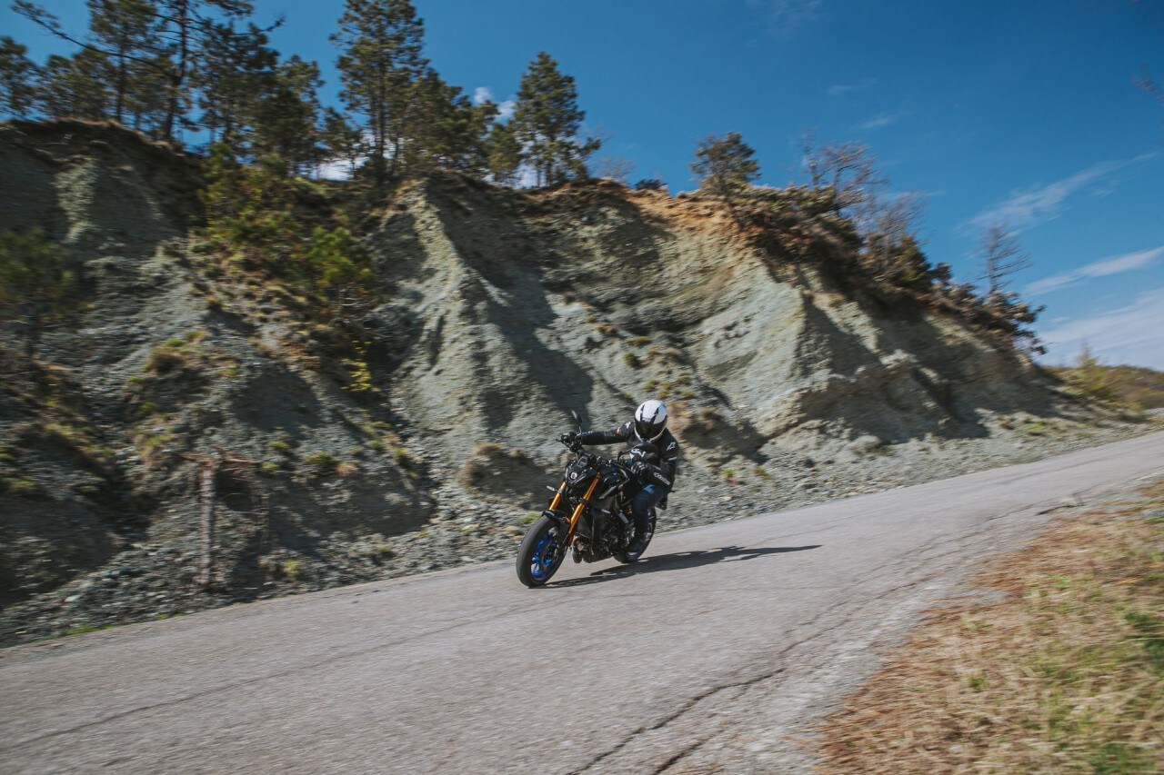 Ducati Monster, Yamaha MT-09 SP: compagne di giochi