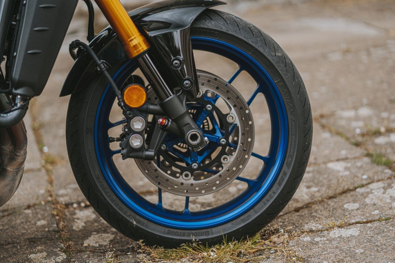 Ducati Monster, Yamaha MT-09 SP: compagne di giochi