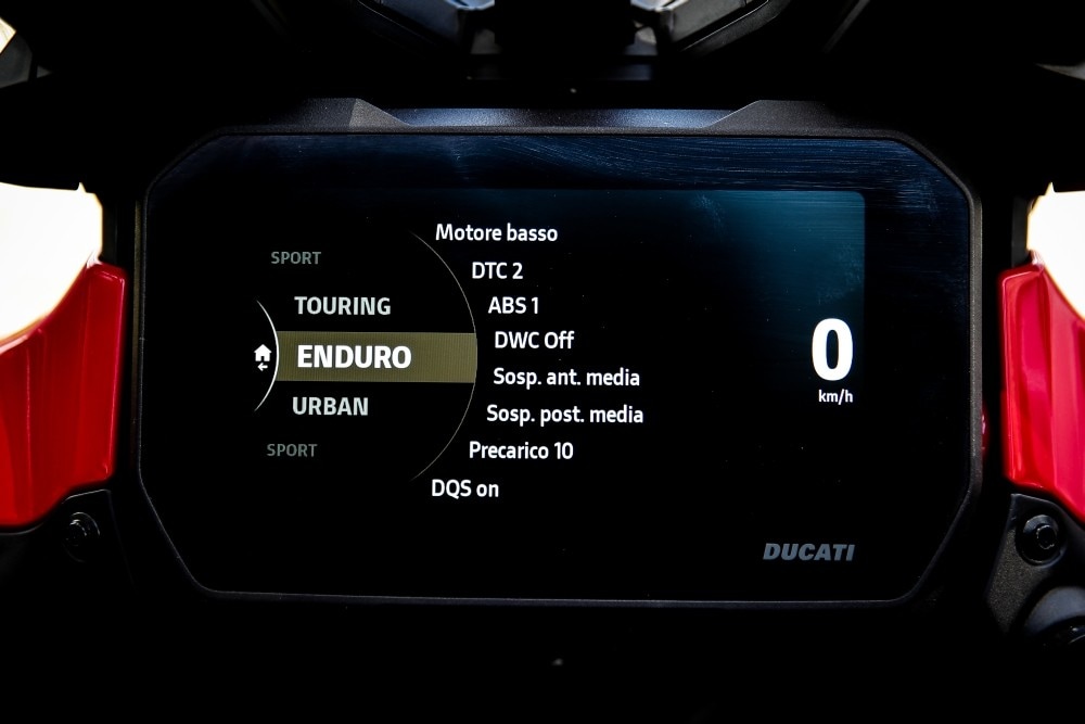 Ducati Multistrada V4 S: quattro modi di dire maxienduro