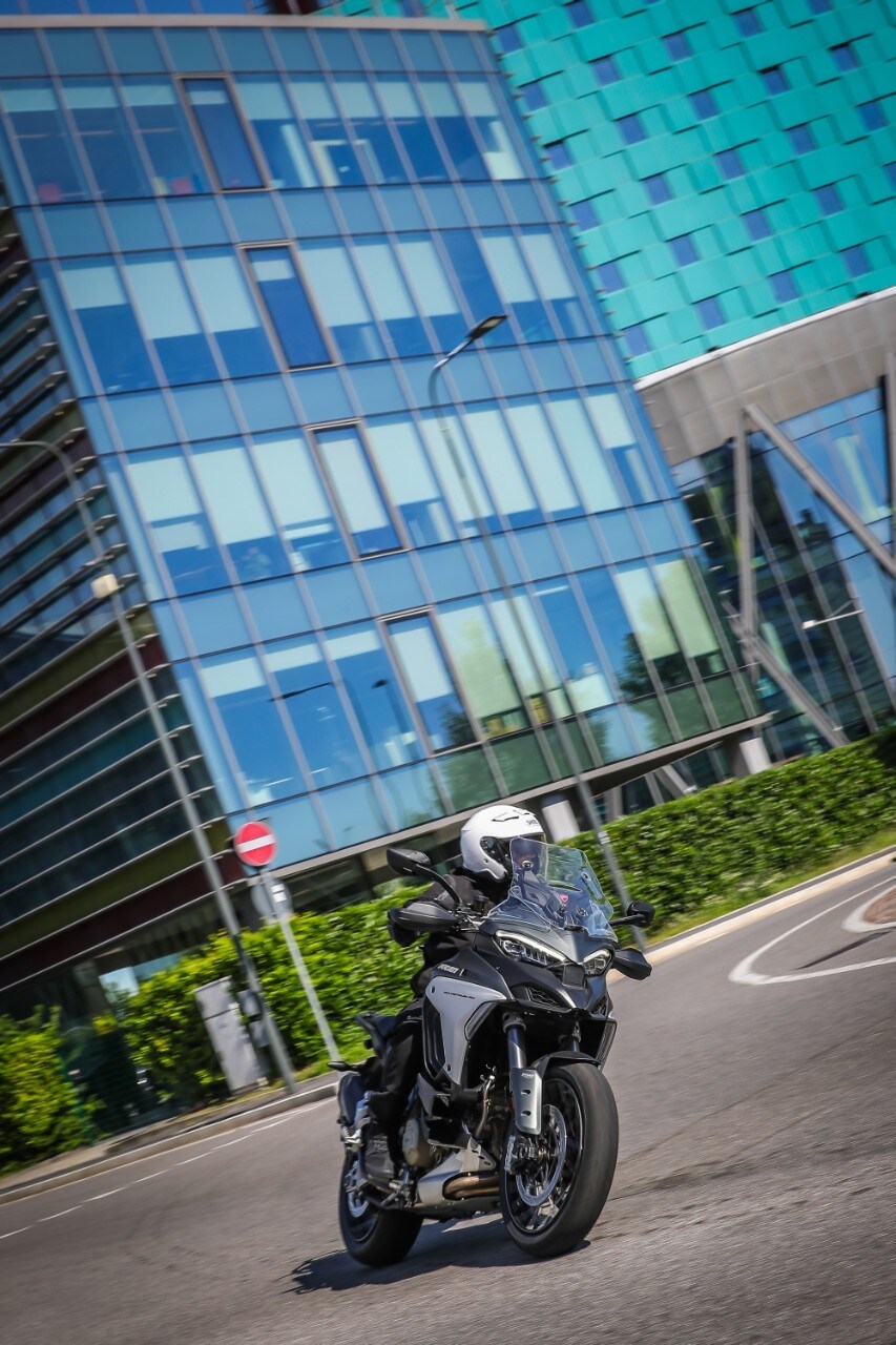 Ducati Multistrada V4 S: quattro modi di dire maxienduro
