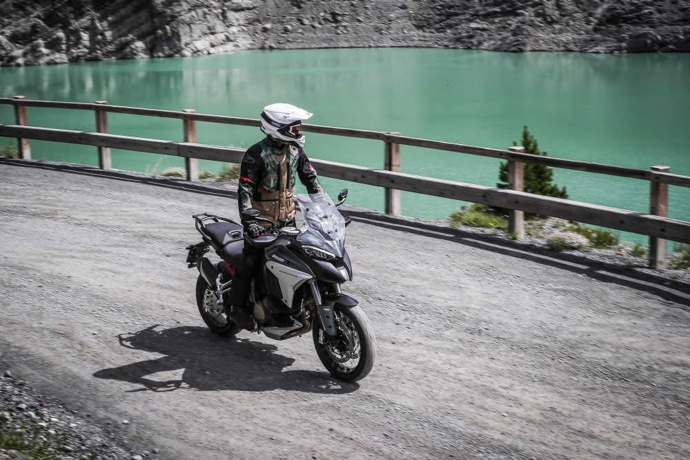 Ducati Multistrada V4 S: quattro modi di dire maxienduro