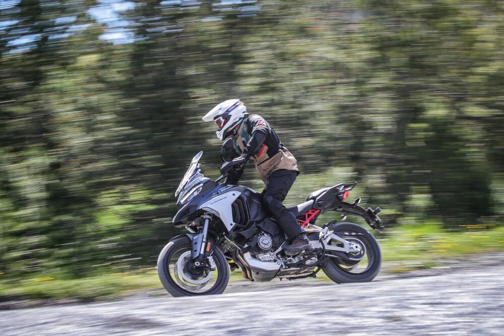 Ducati Multistrada V4 S: quattro modi di dire maxienduro