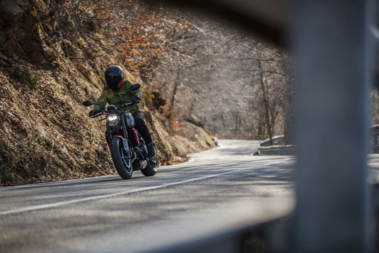 Naked medie: l'era della BIODIVERSITÀ