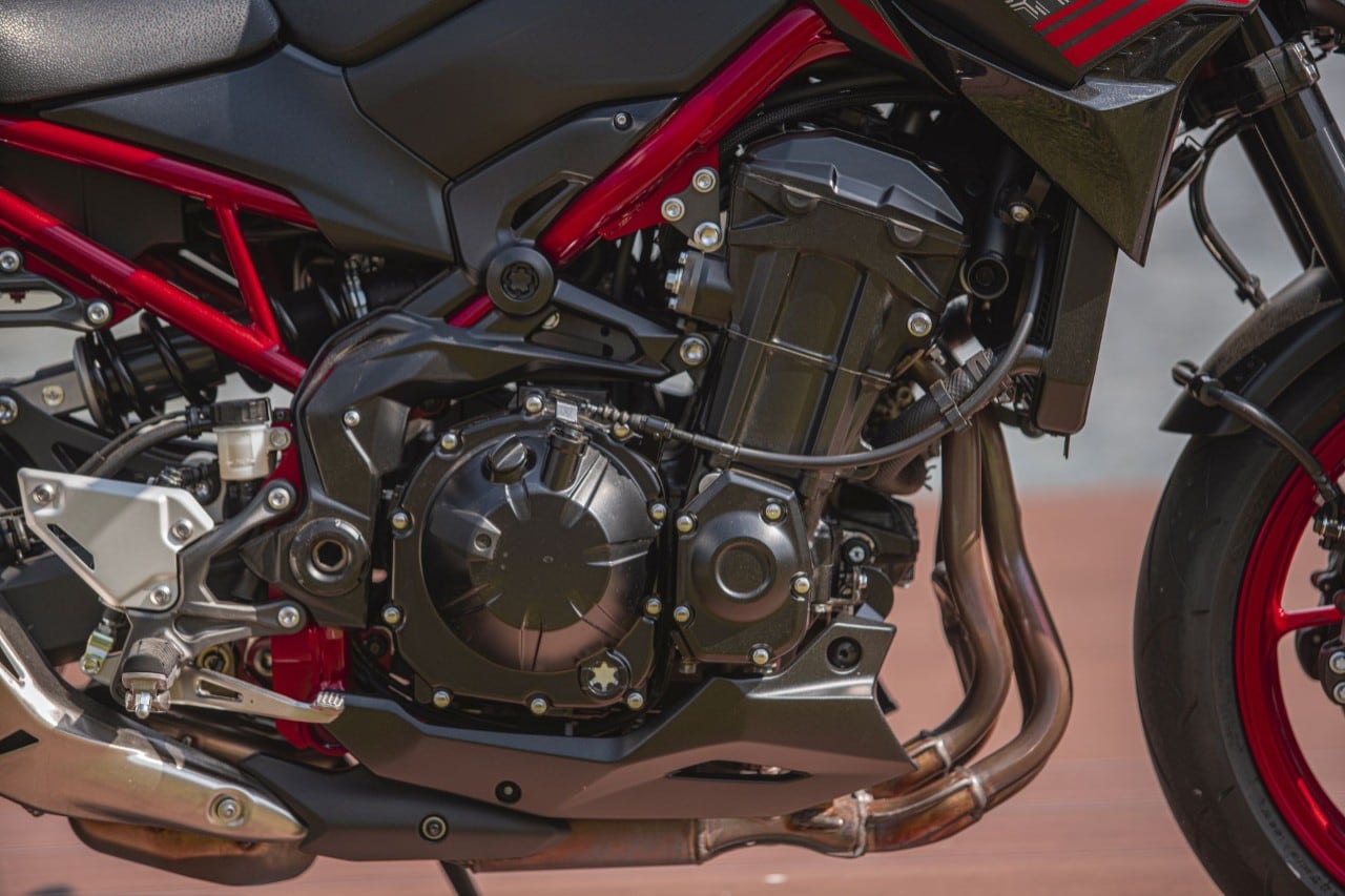 Kawasaki Z 900 – Z 900 A2: il bicchiere mezzo pieno