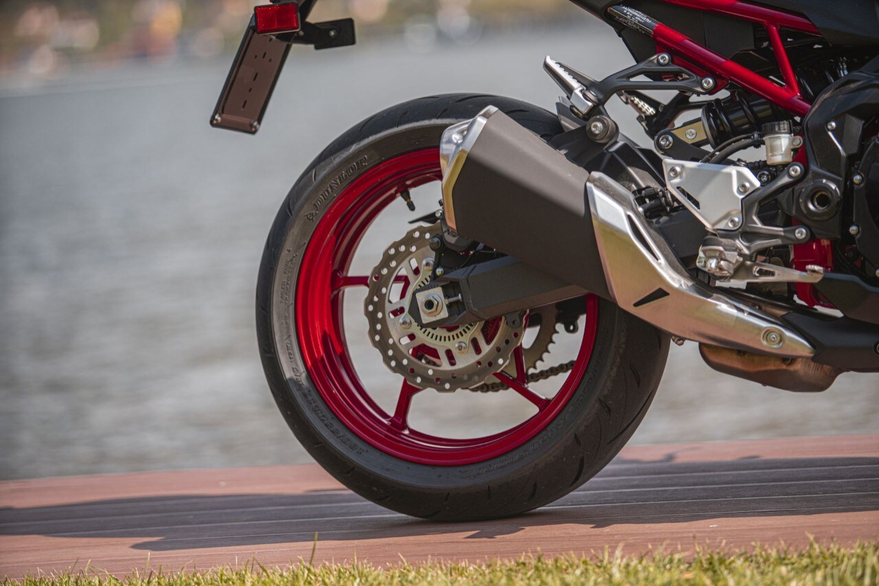 Kawasaki Z 900 – Z 900 A2: il bicchiere mezzo pieno