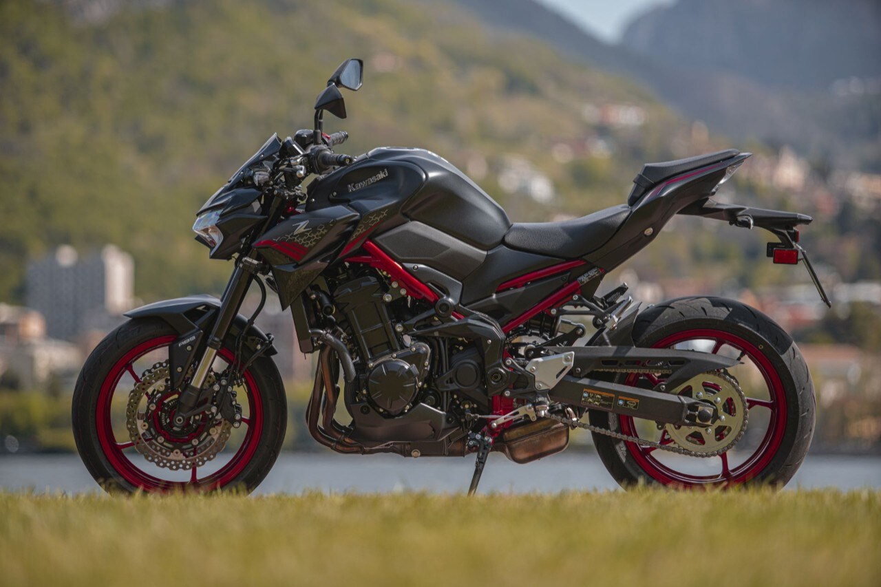 Kawasaki Z 900 – Z 900 A2: il bicchiere mezzo pieno