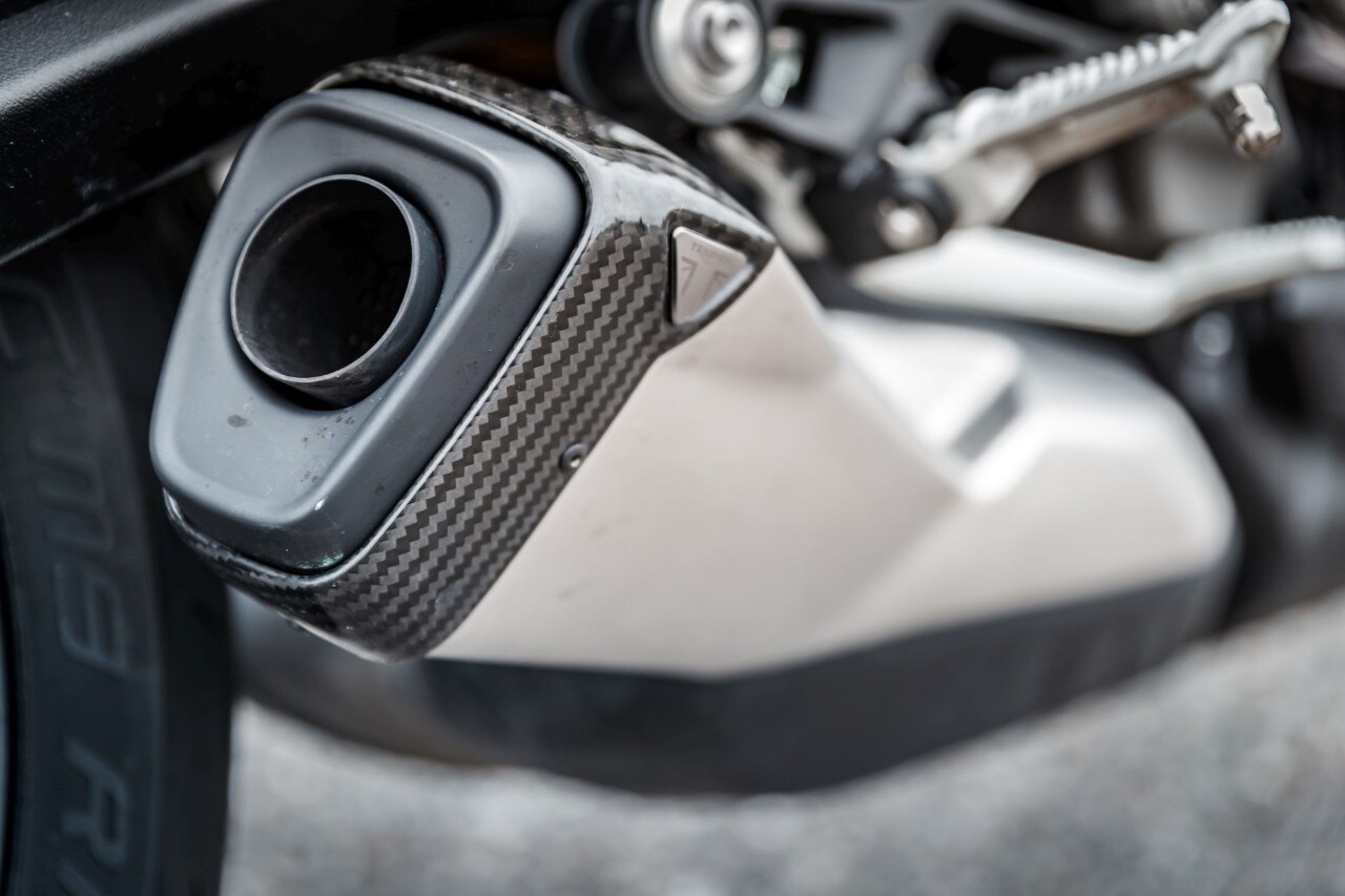 Comparativa naked (medie) sportive: KTM 890 Duke R, MV Agusta Brutale 800 RR SCS, Triumph Street Triple RS