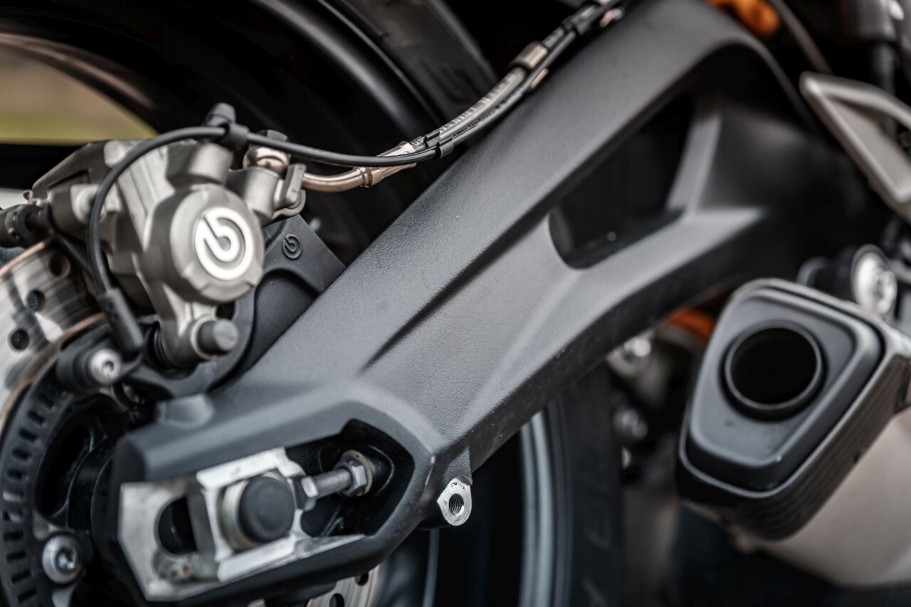 Comparativa naked (medie) sportive: KTM 890 Duke R, MV Agusta Brutale 800 RR SCS, Triumph Street Triple RS