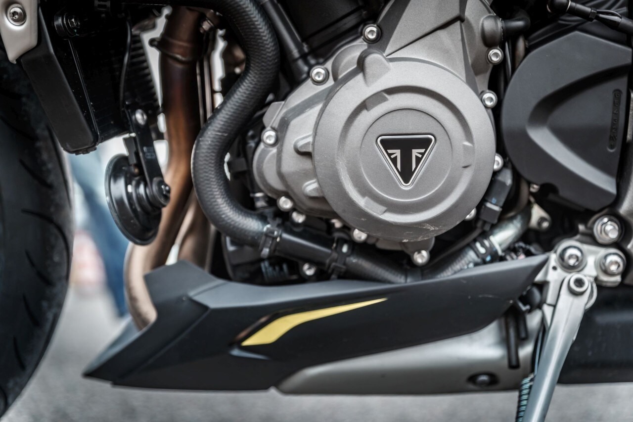 Comparativa naked (medie) sportive: KTM 890 Duke R, MV Agusta Brutale 800 RR SCS, Triumph Street Triple RS