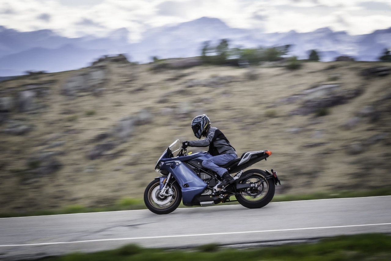 Zero SR/S: l'elisir di lunga STRADA