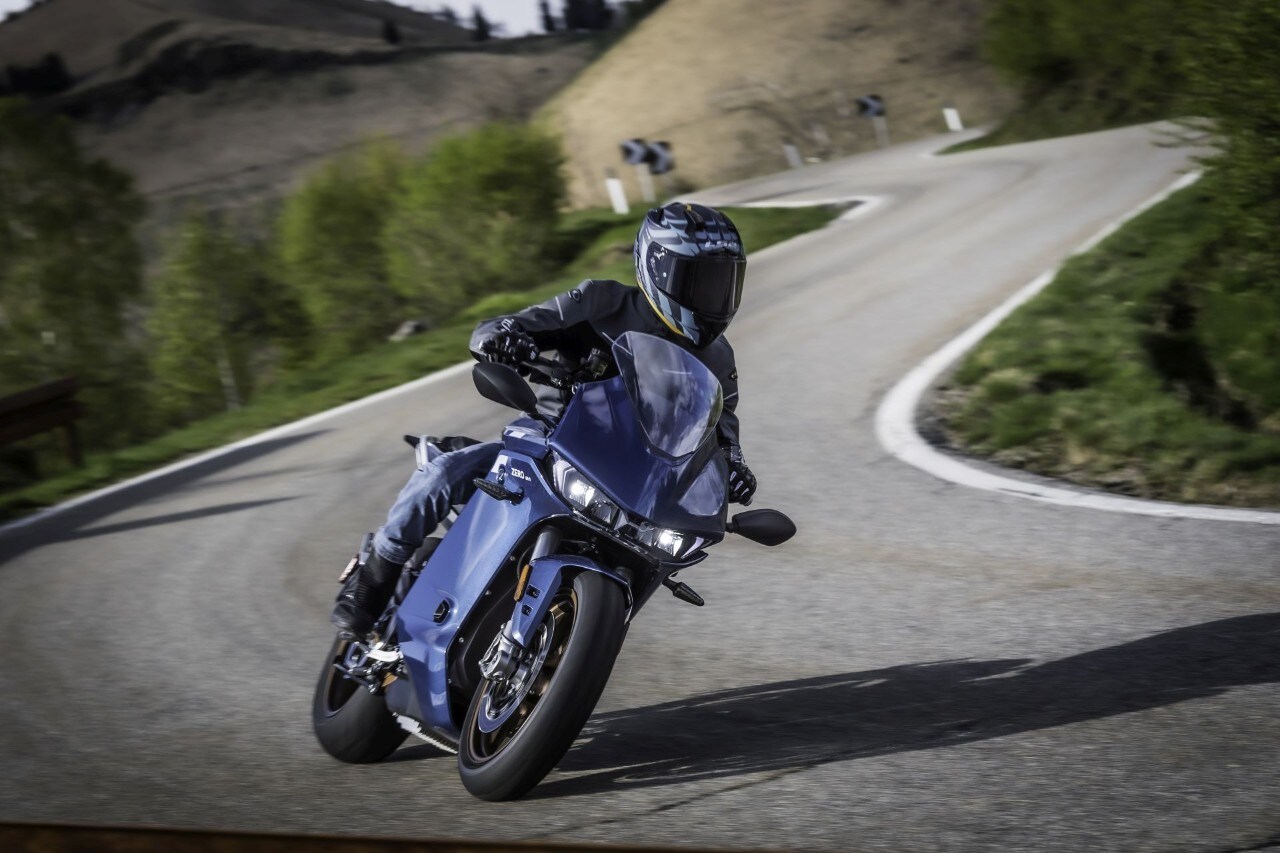 Zero SR/S: l'elisir di lunga STRADA