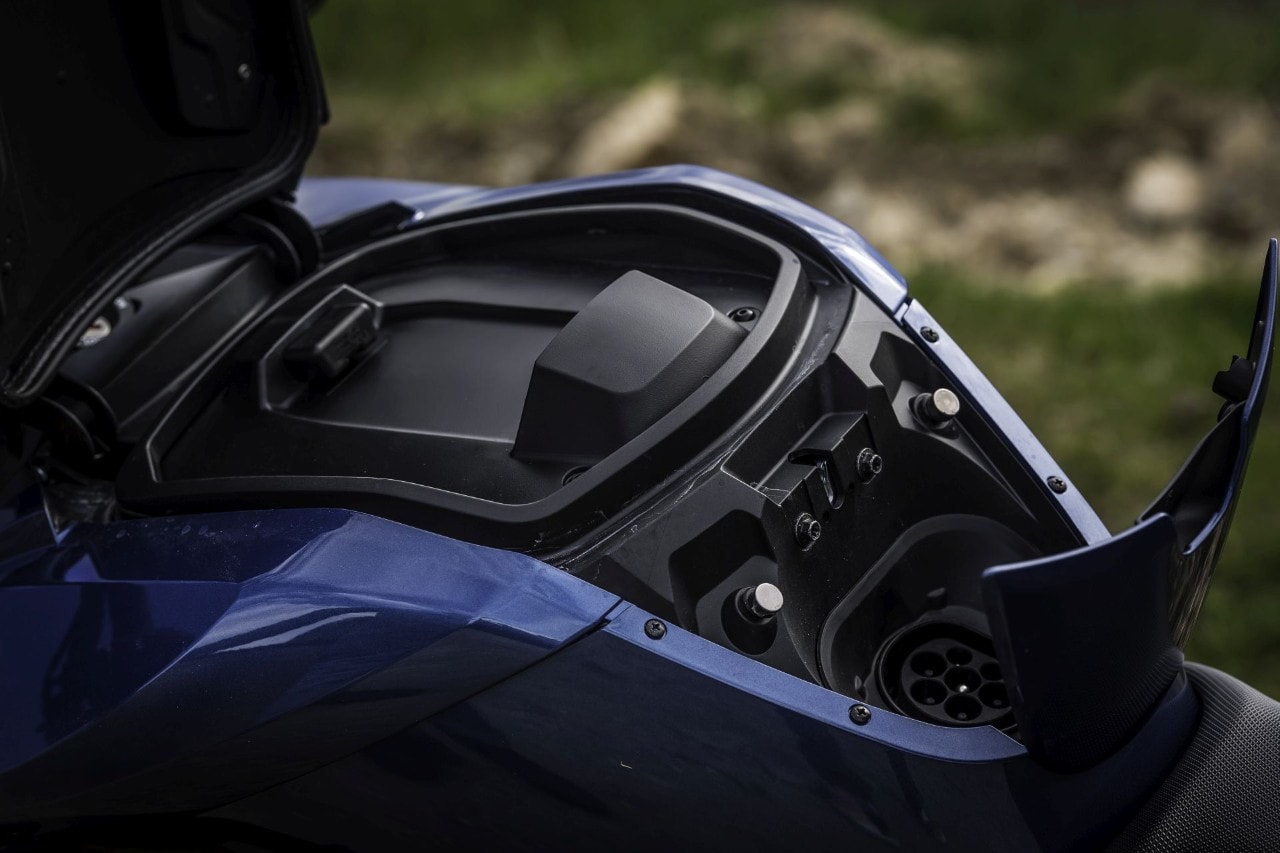 Zero SR/S: l'elisir di lunga STRADA