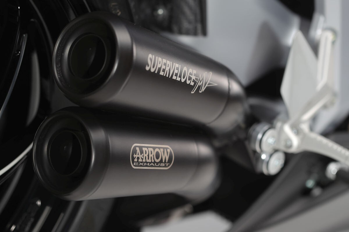 MV Agusta Superveloce Alpine: due icone della velocità si incontrano