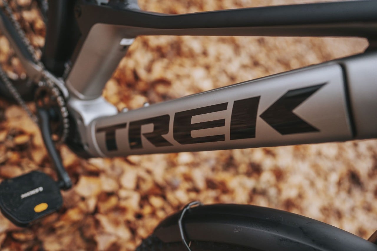 Trek Powerfly FS 4 Equipped: DUE in una!