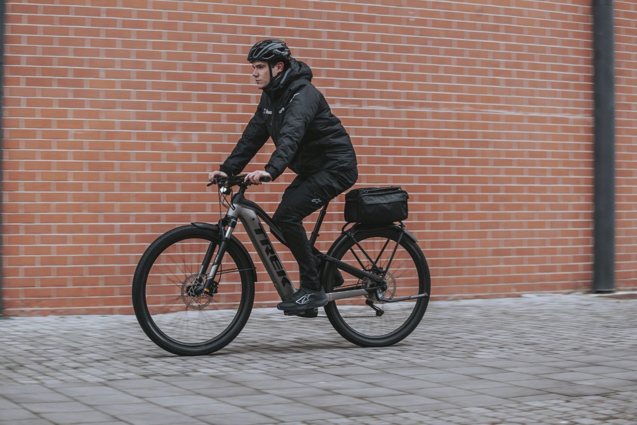 Trek Powerfly FS 4 Equipped: DUE in una!