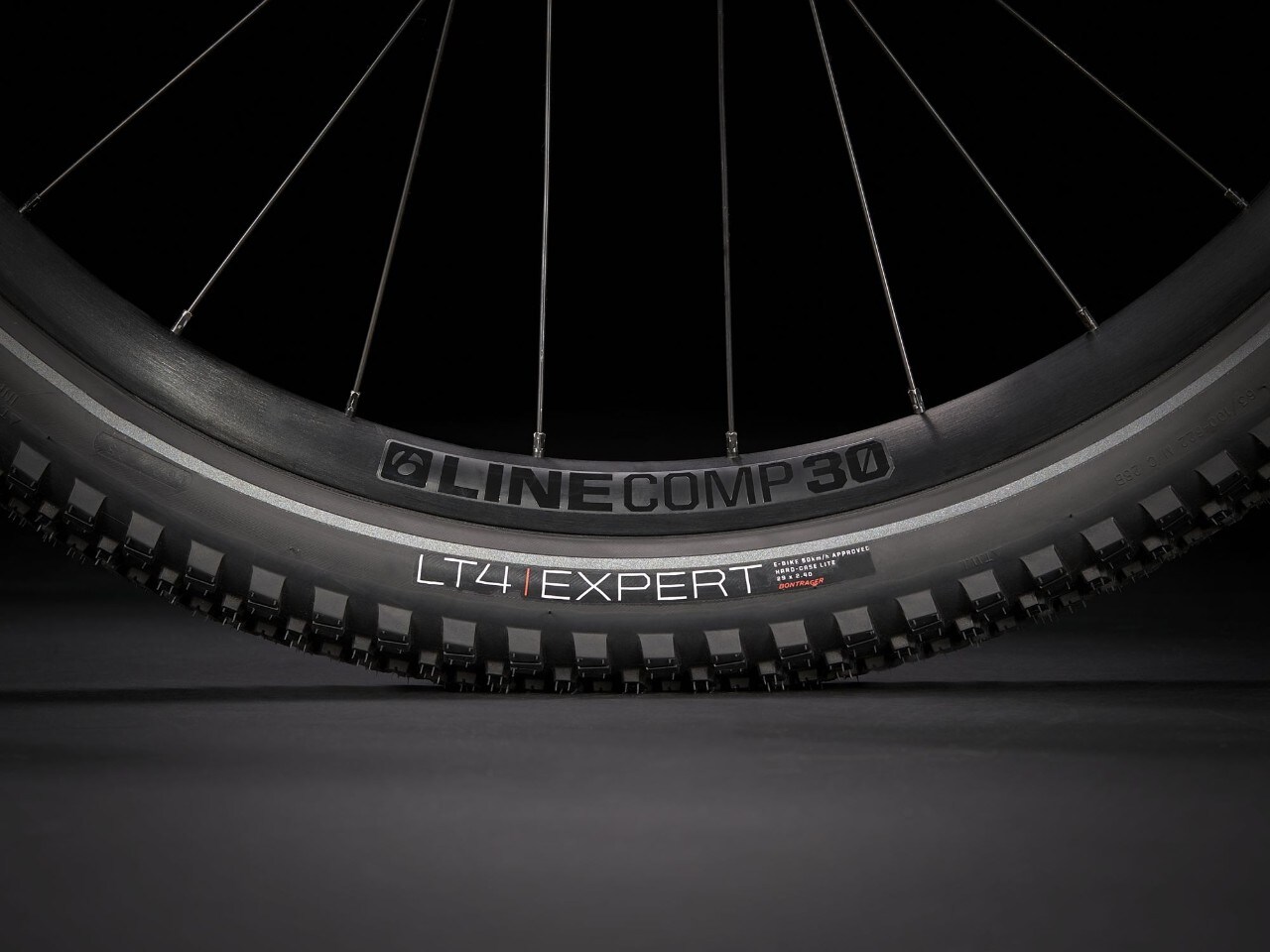 Trek Powerfly FS 4 Equipped: DUE in una!