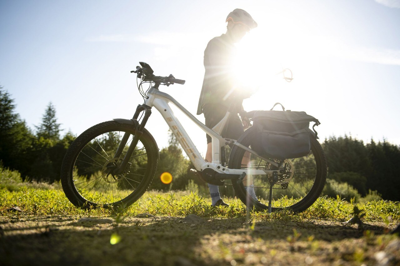 Trek Powerfly FS 4 Equipped: DUE in una!