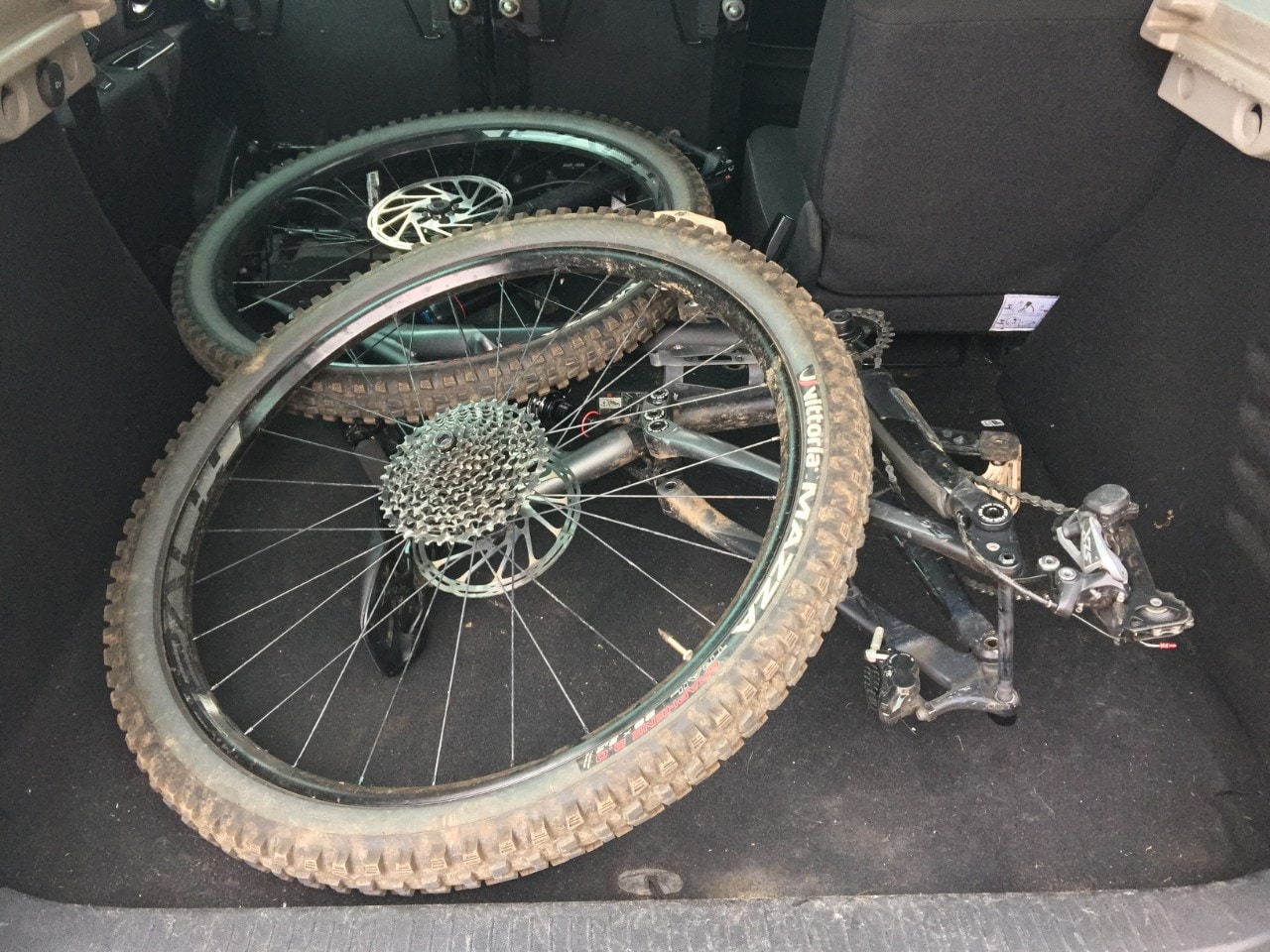 Trasporto bici in auto: modalità a confronto