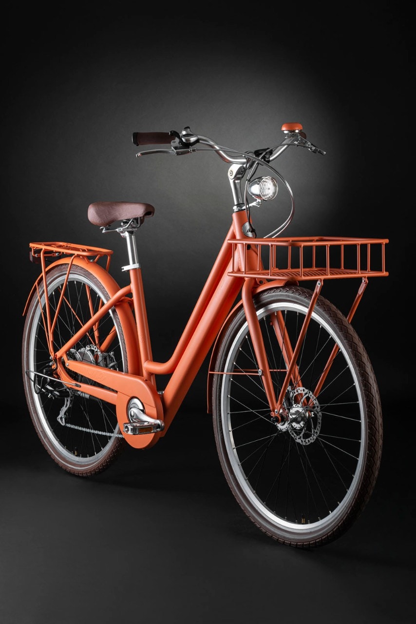 La RUE by MBM, sembra una classica bici da città, ma sotto sotto è un’e-bike