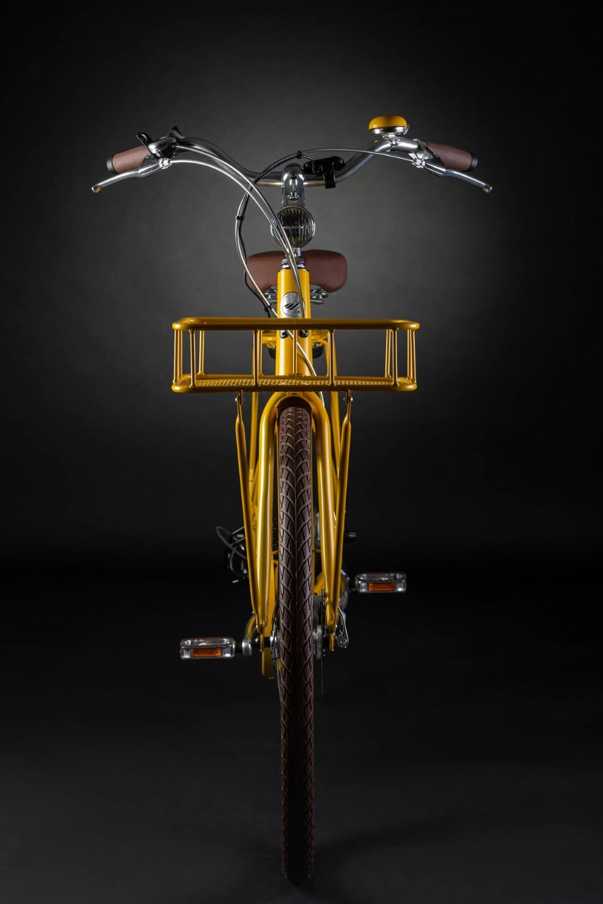 La RUE by MBM, sembra una classica bici da città, ma sotto sotto è un’e-bike