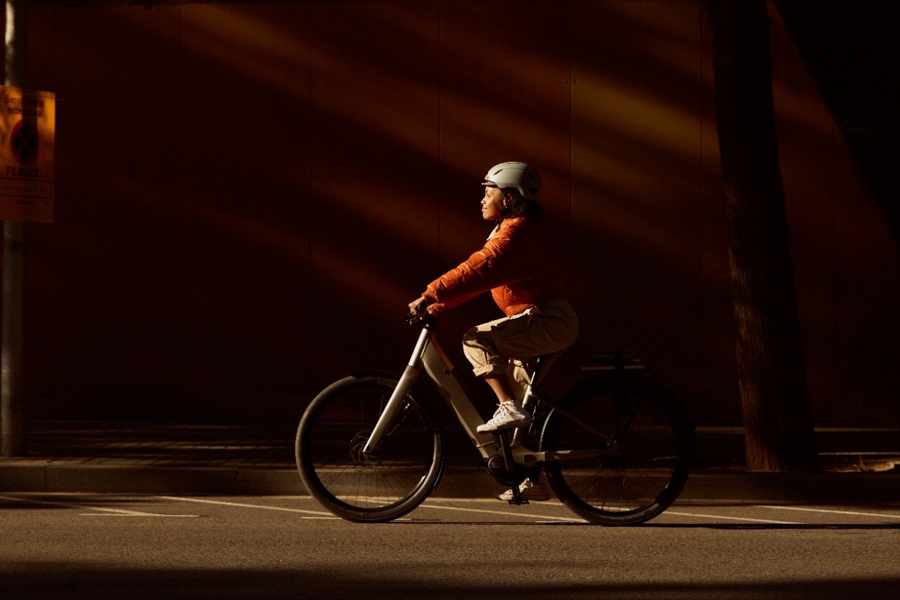 Precede:ON AL: la nuova city e-bike firmata Canyon