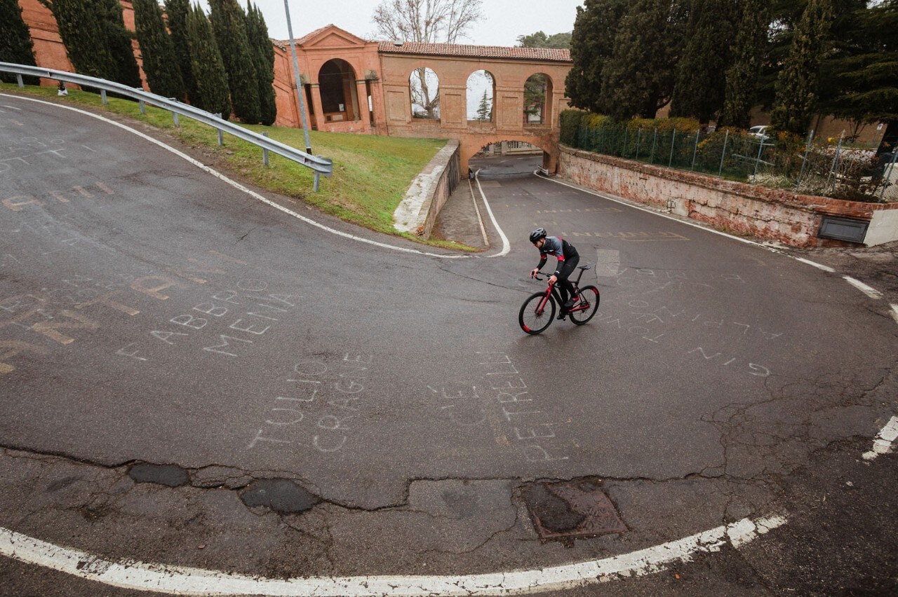 Nuove e-bike Ducati 2022, c’è anche la Futa da strada