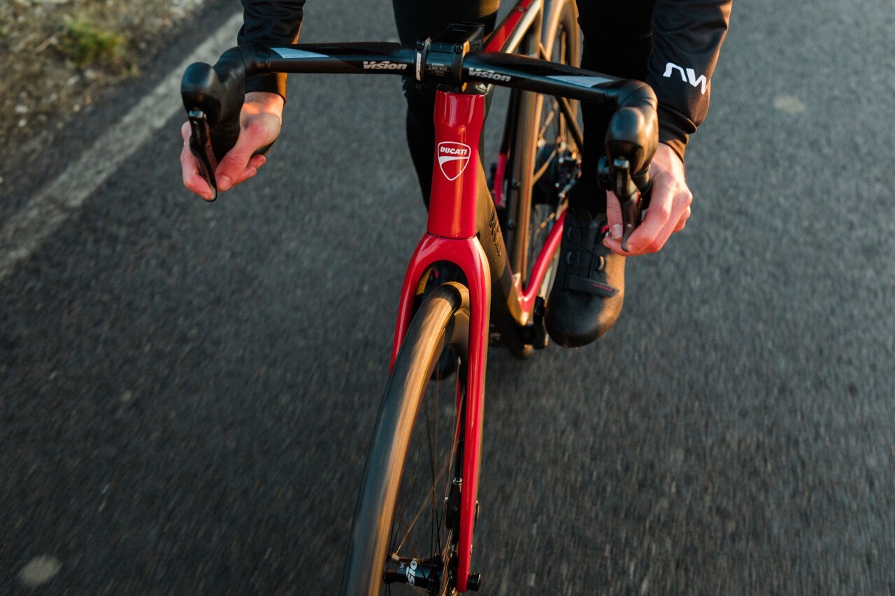 Nuove e-bike Ducati 2022, c’è anche la Futa da strada