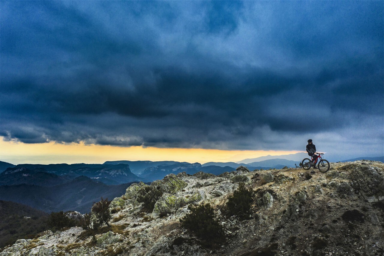 Nuove e-bike Ducati 2022, c’è anche la Futa da strada