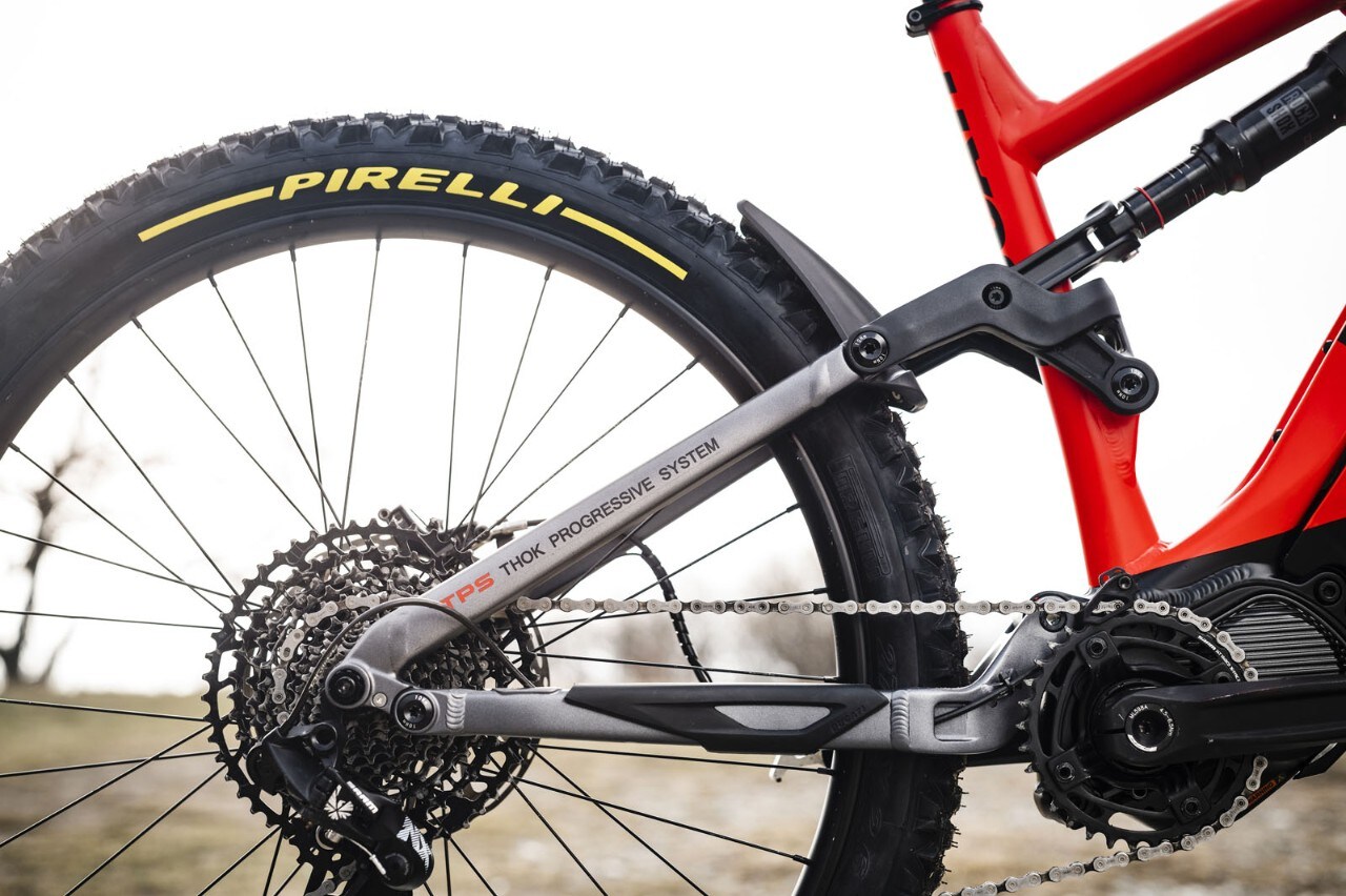 Nuove e-bike Ducati 2022, c’è anche la Futa da strada