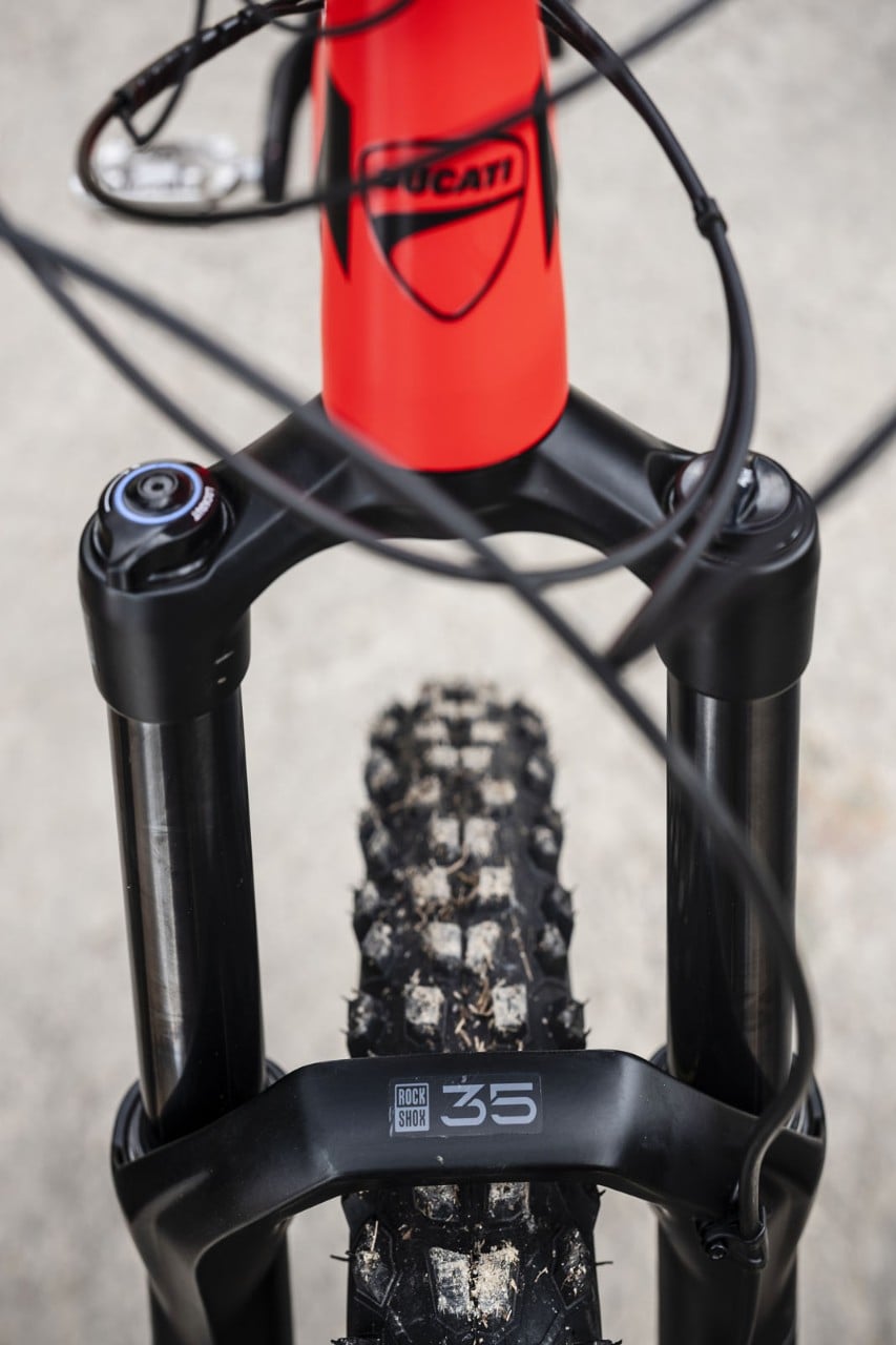 Nuove e-bike Ducati 2022, c’è anche la Futa da strada