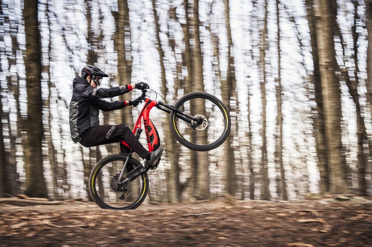 Nuove e-bike Ducati 2022, c’è anche la Futa da strada