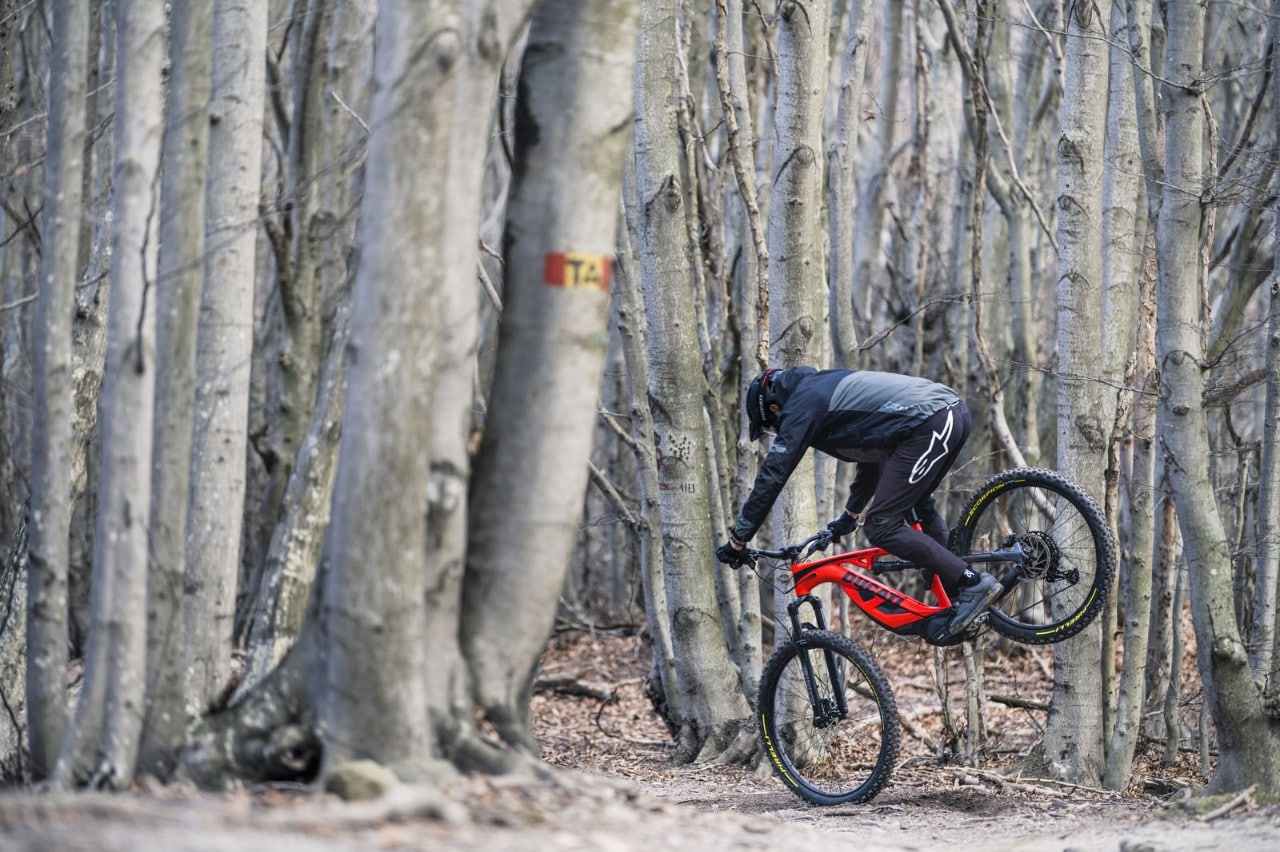 Nuove e-bike Ducati 2022, c’è anche la Futa da strada