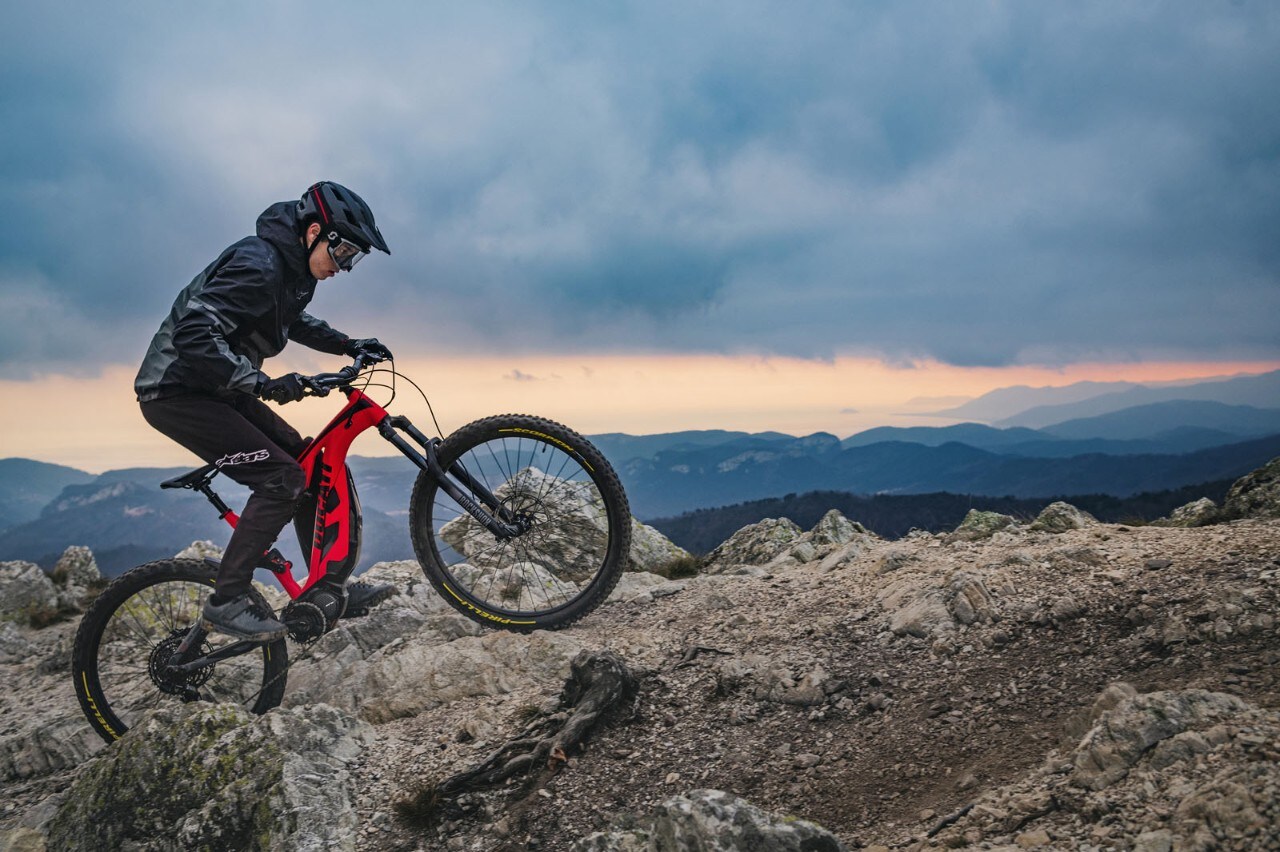 Nuove e-bike Ducati 2022, c’è anche la Futa da strada