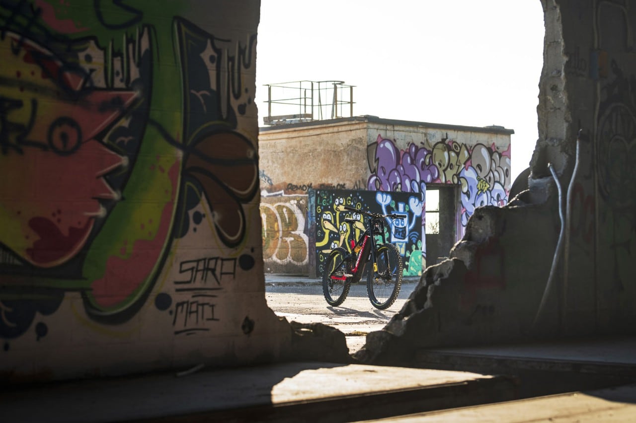 Nuove e-bike Ducati 2022, c’è anche la Futa da strada